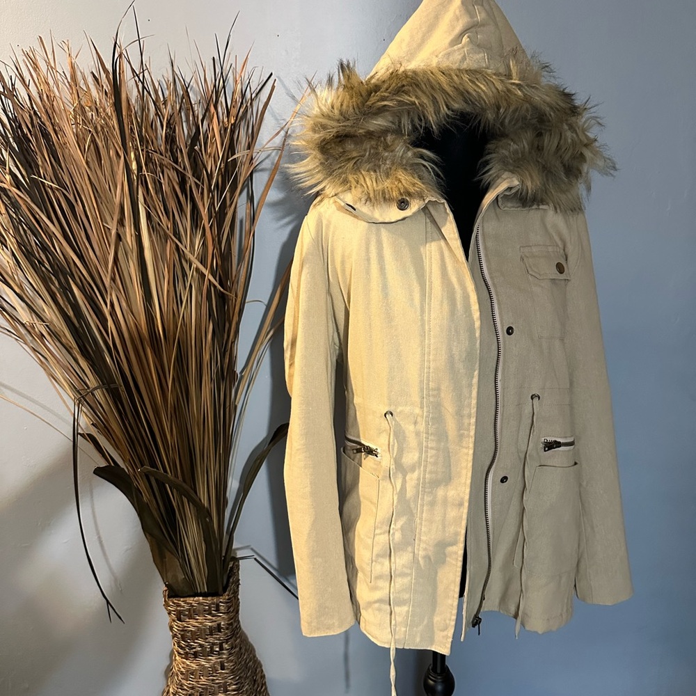 Women's Beige Hooded Jacket with Faux Fur Trim